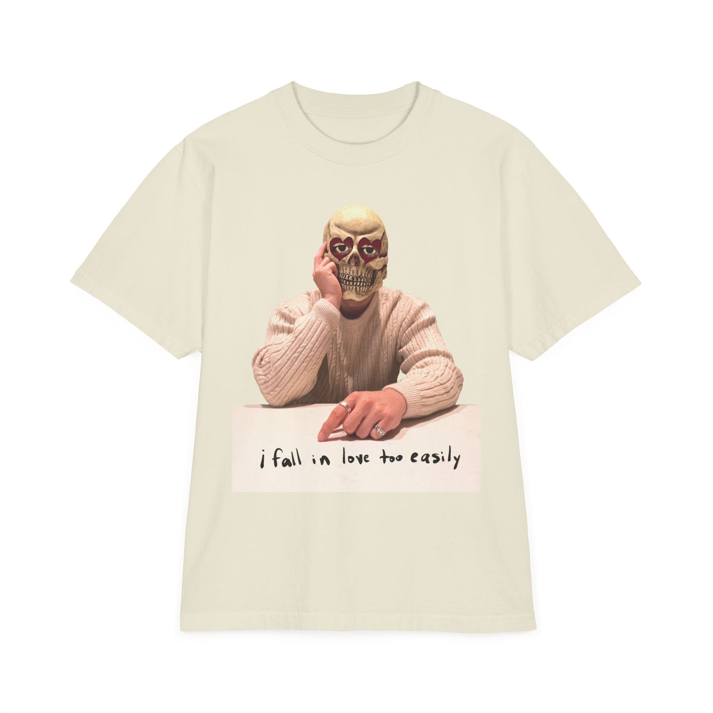I fall in love too easily OVERSIZED T Shirt